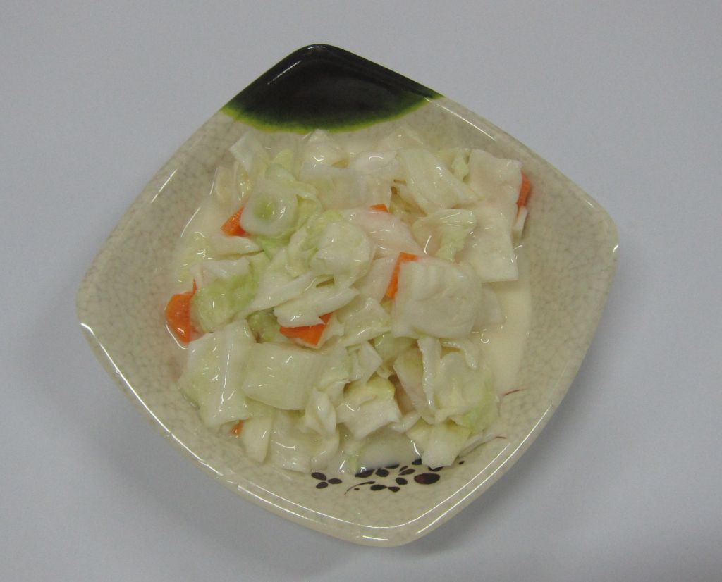 Bài 1: Hướng dẫn làm món salad bắp cải trộn thơm ngon – Dành cho người mới học nấu ăn